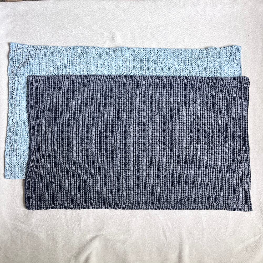 Pottery Barn Honeycomb Cotton Pillow Sham King x2 Navy and Chambray